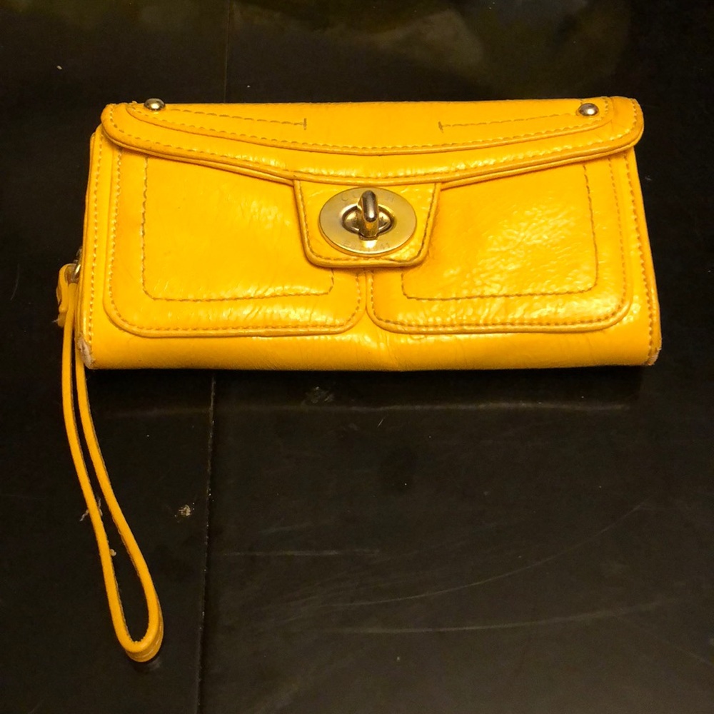 Wristlet/wallet